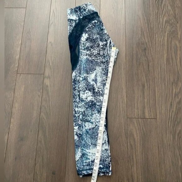 LULULEMON Never Still Crop *21” in Wildwood White Multi / Nocturnal Teal - Picture 6 of 10